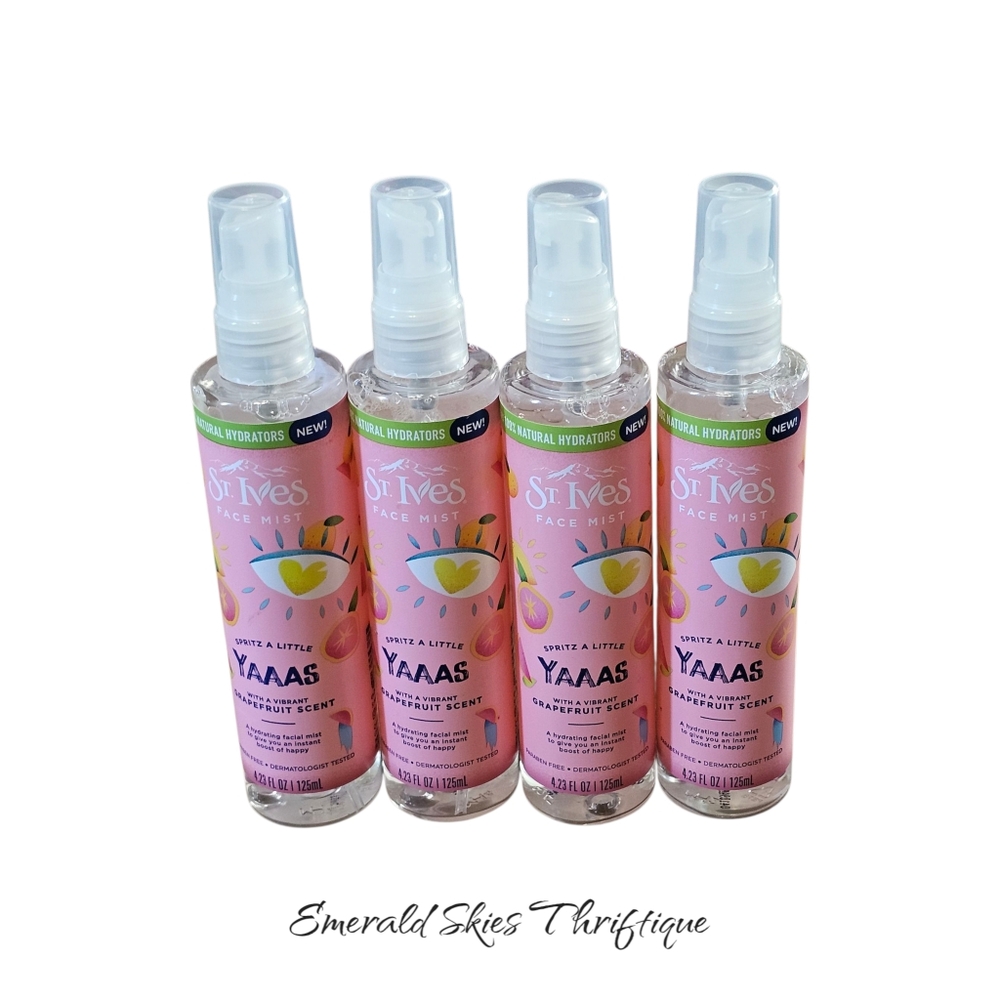St. Ives Face Mist Yaas Grapefruit Scent‎ 4.23 ounce Lot of 4. Free Shipping!